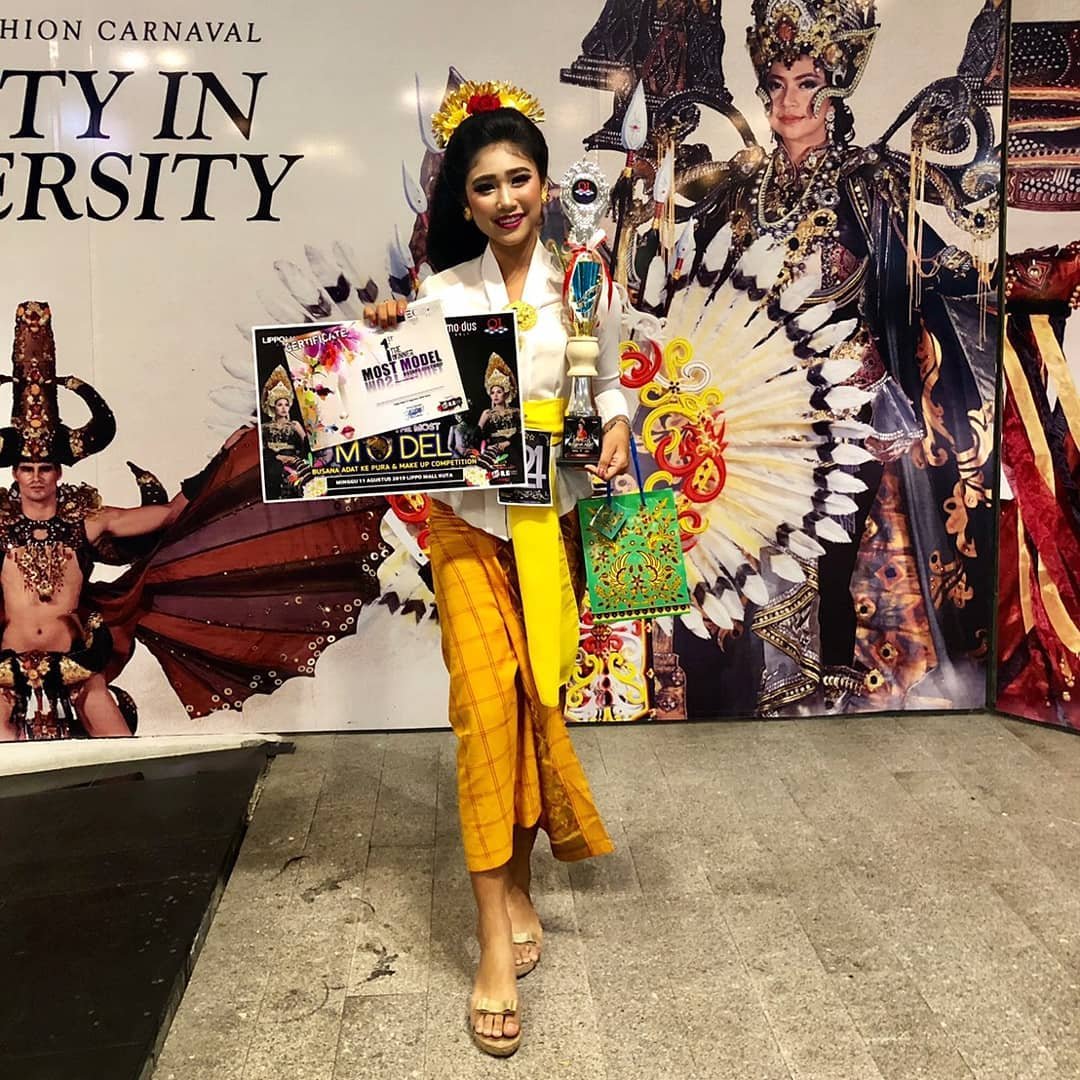 46. Ni Putu Riska Ayungga A.W.P. - Juara 1 Lomba Busana Adat Ke Pura